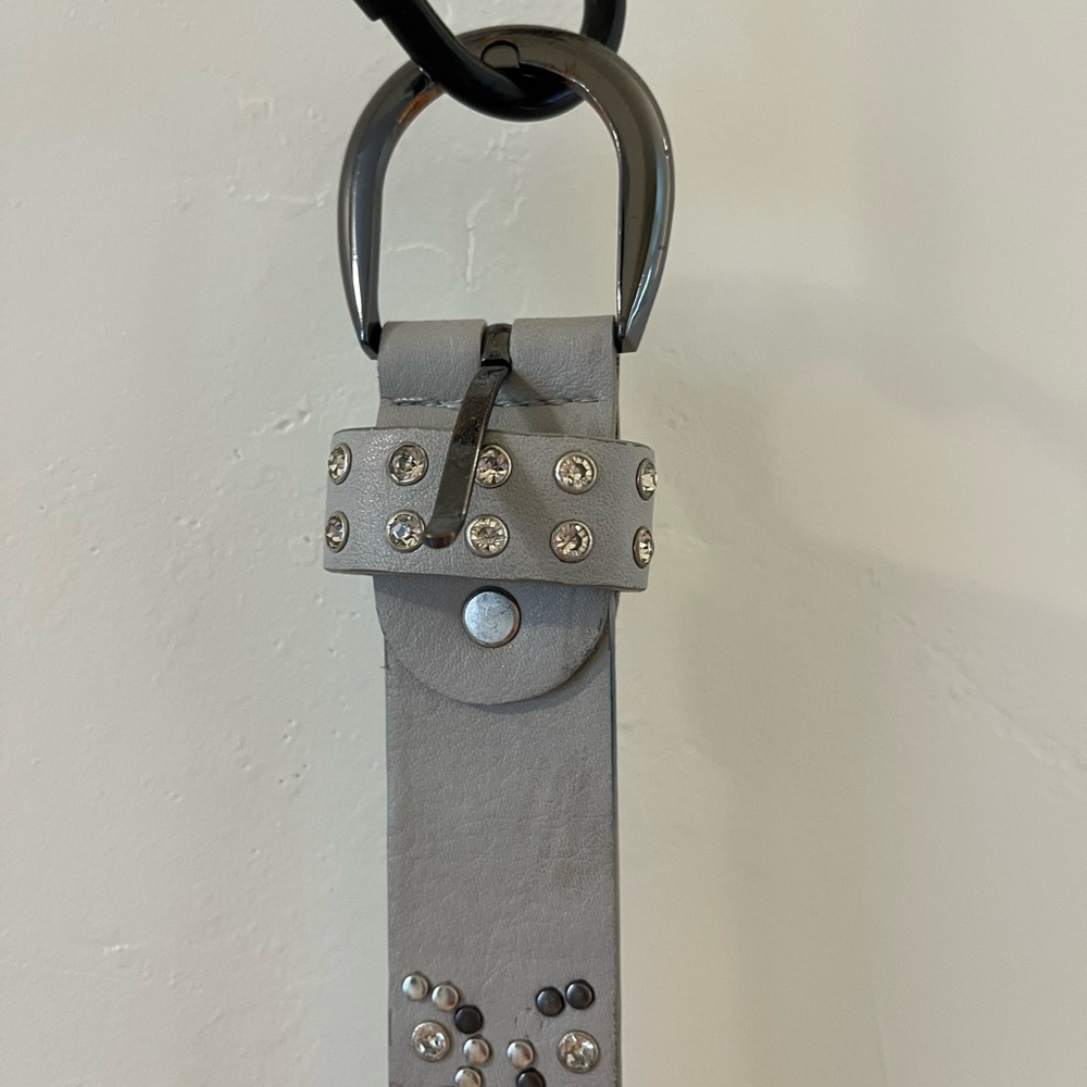 Buckle Gray Studded Belt